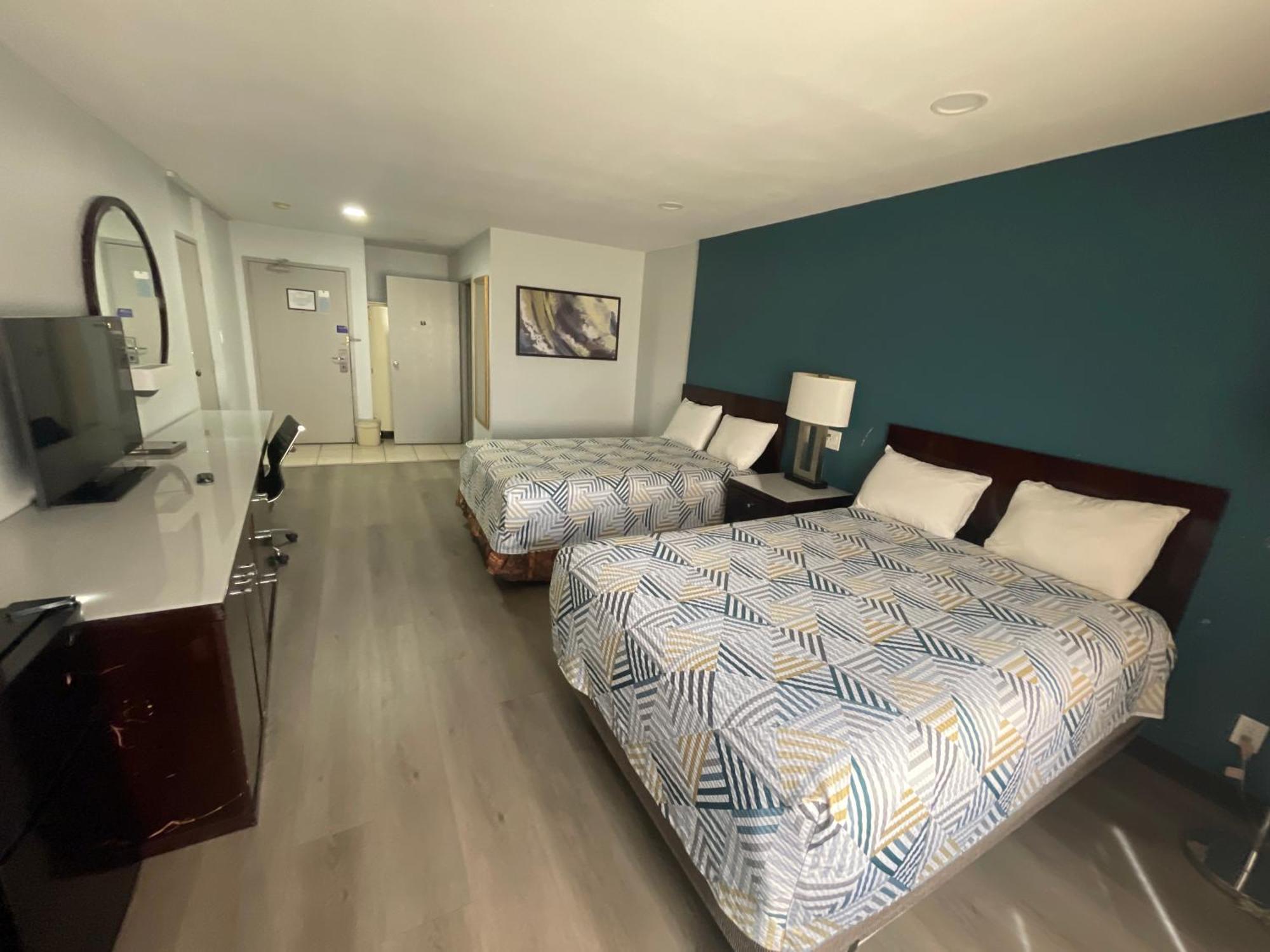 Portside Inn & Suites Los Angeles Bagian luar foto