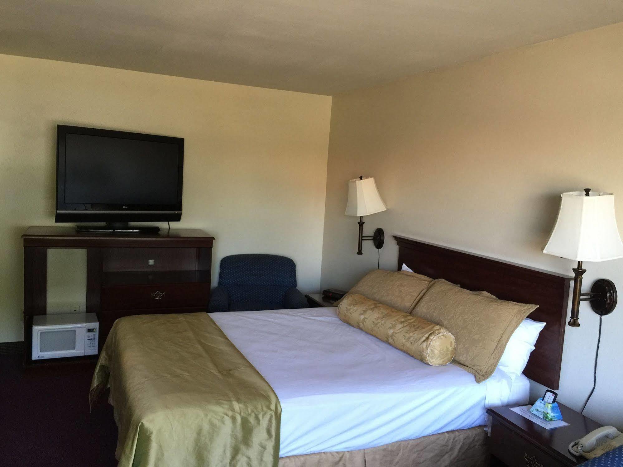 Portside Inn & Suites Los Angeles Bagian luar foto