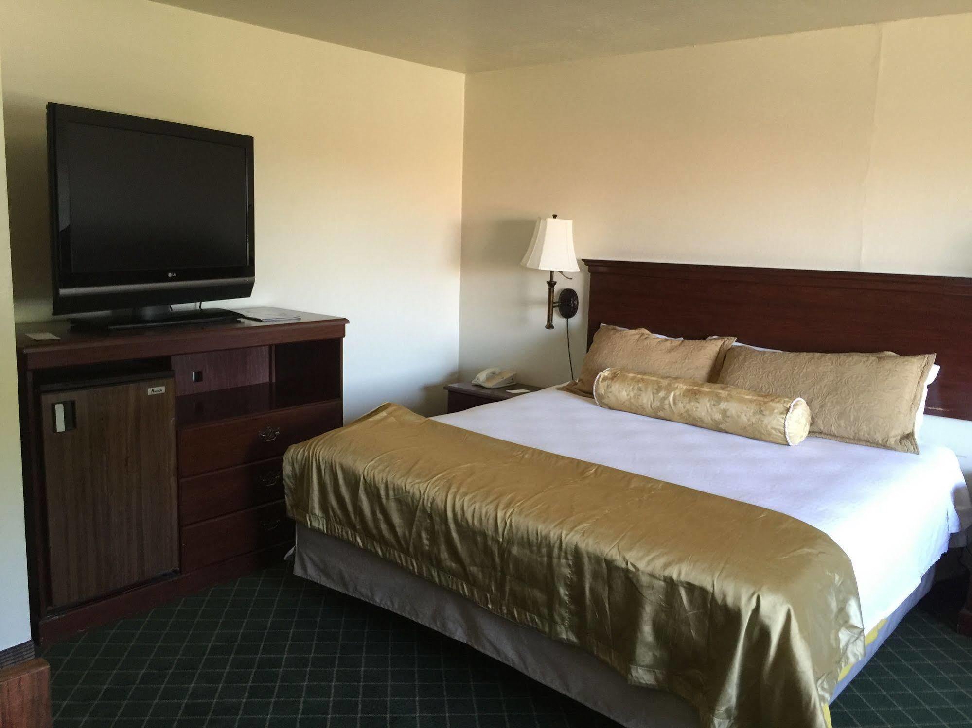 Portside Inn & Suites Los Angeles Bagian luar foto
